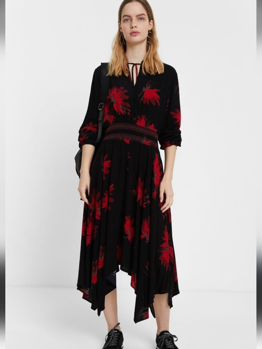 Desigual Assymetric Midi Butterfly Dress Size 12 Black & Red (44 European) - Picture 6 of 16